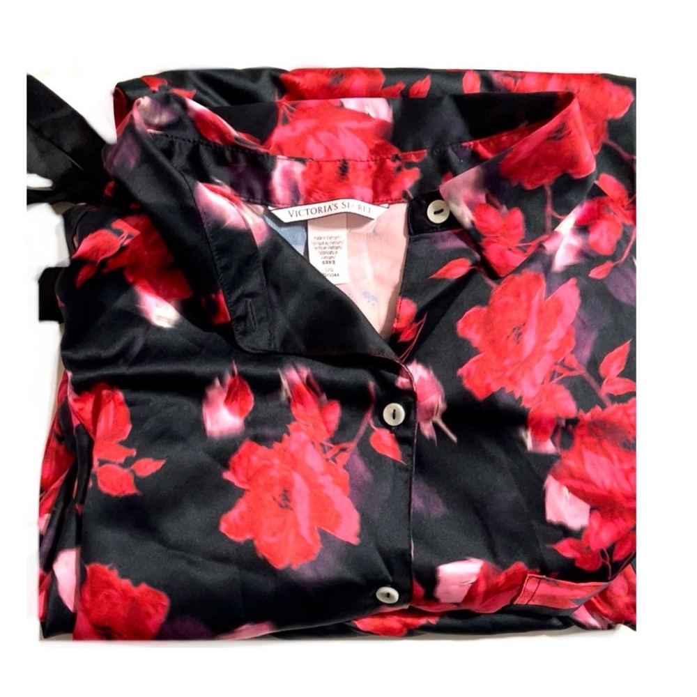 🌟SALE🌟🦋VICTORIA’S SECRET Floral Print PJ Set🦋